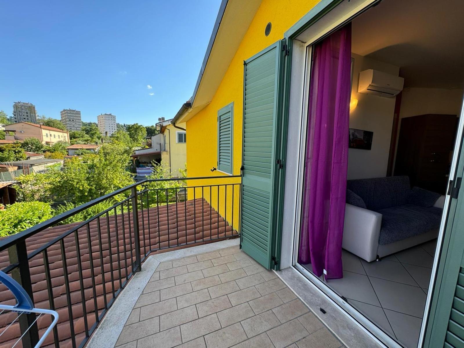 Апартаменты La Casa Di Glenda Ospedale Терни Экстерьер фото
