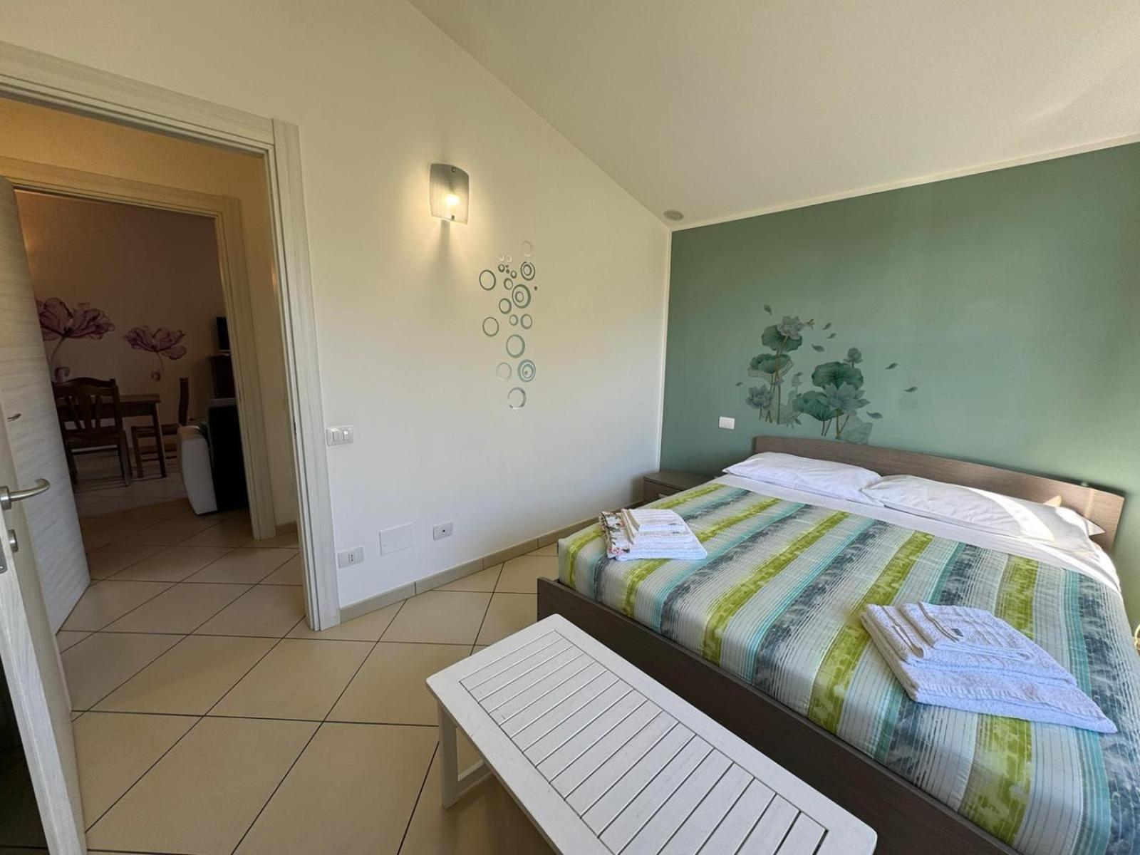 Апартаменты La Casa Di Glenda Ospedale Терни Экстерьер фото
